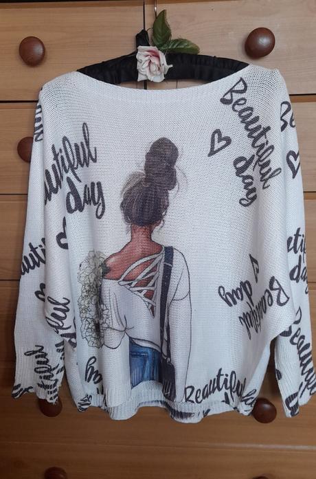 Stylový letní svetřík,