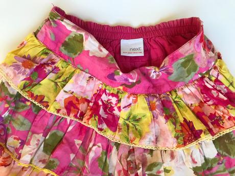Sukně next 110, kanýry květy, next,110