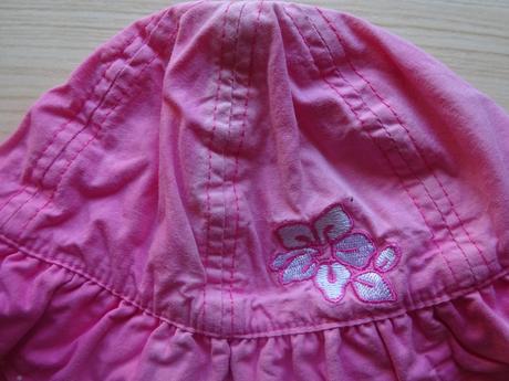 Letní klobouček s kytičkou, vel. 48, 86