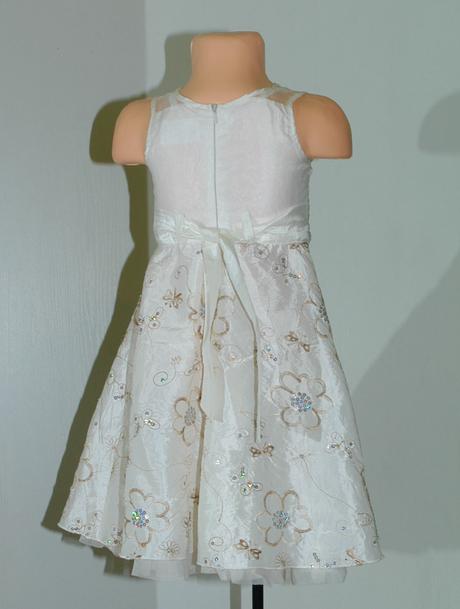 Slavnostní sváteční společenské šaty družička, 104