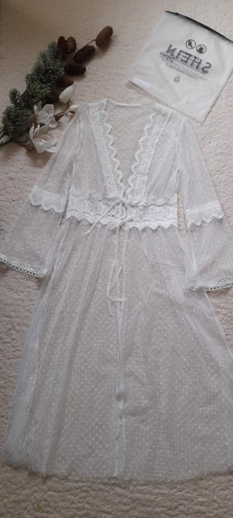 Bílý krajkový plážový přehoz / župan, l