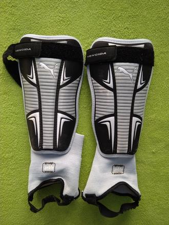Chrániče holení kosti+kotníků "puma",
