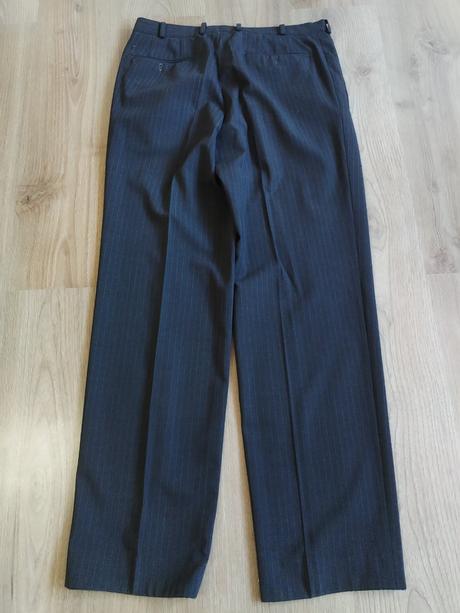 Pánský oblek vel 50, l