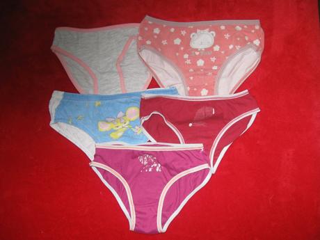 Spodní kalhotky, 104