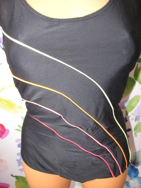 Dámské jednodílné černé plavky maru, 38