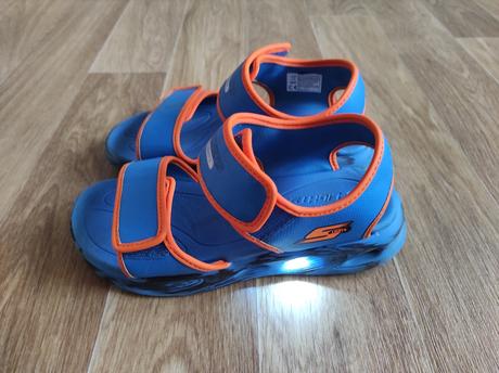 Svítící sandále, skechers,34