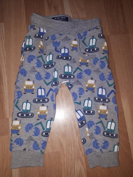 Tepláky s auty next 86, next,86