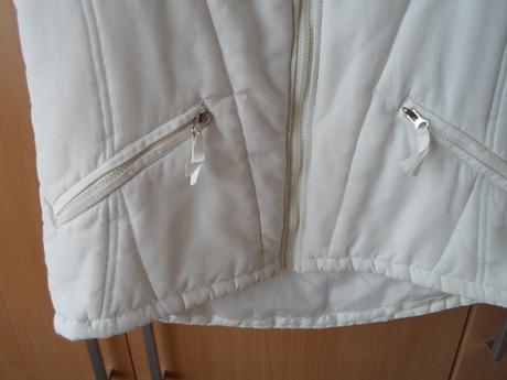 Bílá krémová zateplená vesta vestička, colours of the world,m