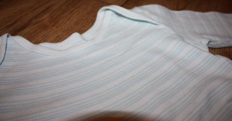 Body s modrým proužkem, dimo,80