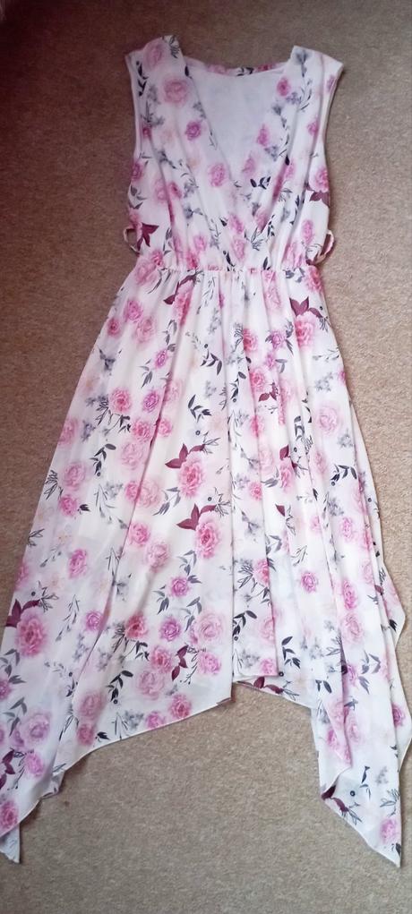 Šaty zn."made in italy" vel."3", 