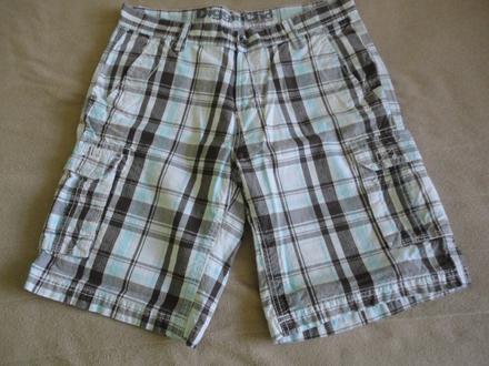 V top stavu delší kraťasy ca, vel. 32 (m/l), c&a,m