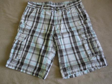 V top stavu delší kraťasy ca, vel. 32 (m/l), c&a,m