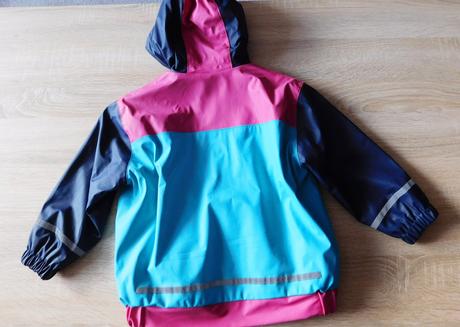 Nepromokavá vyteplená  bunda x-mail vel.92/98, 98