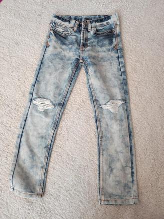 Džíny, 134