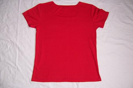 Červené triko s výstřihem do tvaru u, baty fashion,l