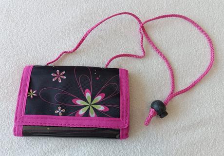 Dívčí peněženka, 