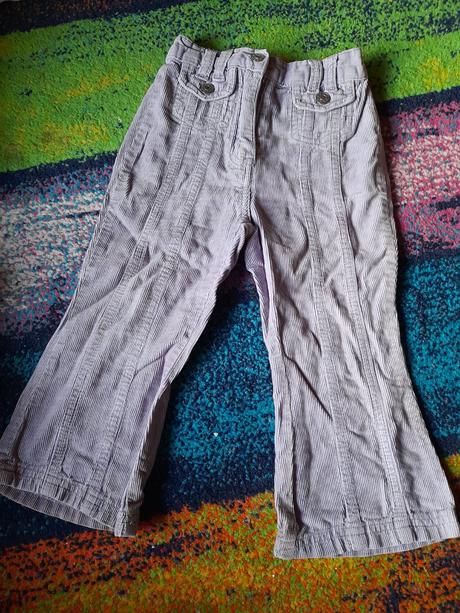 Šedo-fialkové kalhoty na holčičku, 86