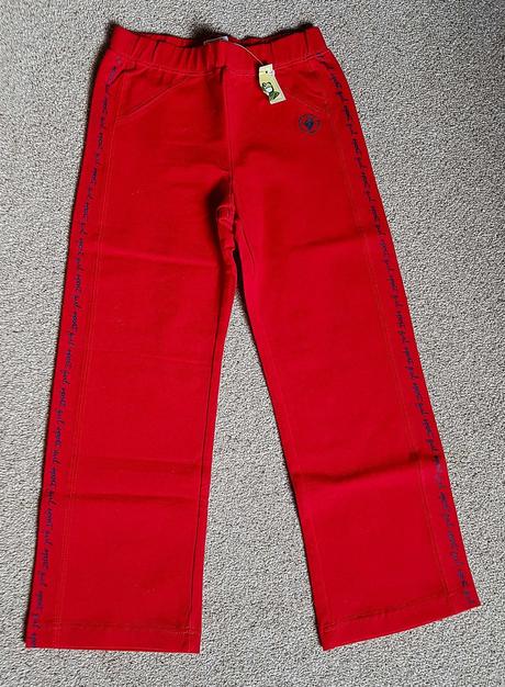 Nové dívčí tepláky, vel. 122, 122