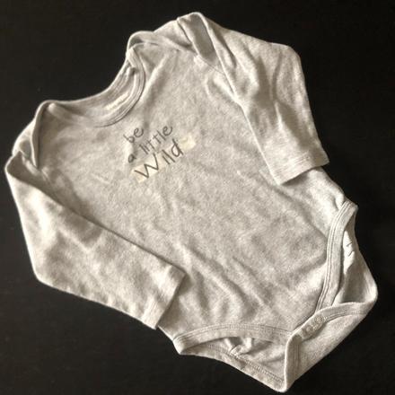 Šedé body s dlouhým rukávem, 86