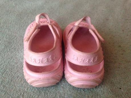 Dívčí boty do vody (sandále), 21