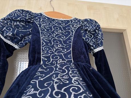 An13/ kostým barokní  královna /princezna - v.3/4, 