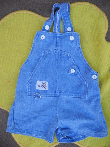 Laclové šortky, 92