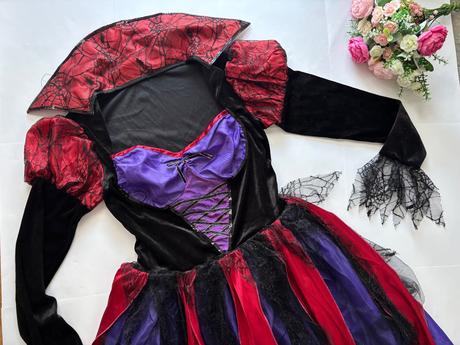 St4/ kostým čarodějnice- v.cca s,