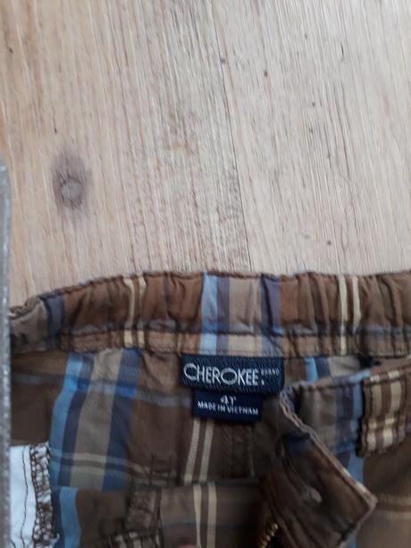 Kraťasy 104, cherokee,104