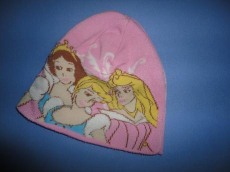 Hezká čepička disney princezny, vel. 9-12 měsíců, disney,80