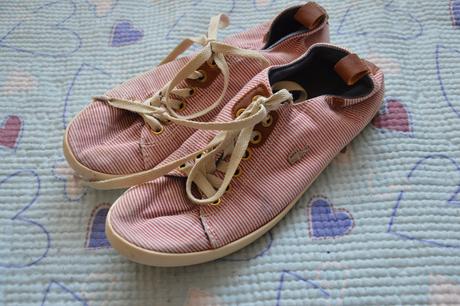 37 38 červenobílé proužkované tenisky, 37