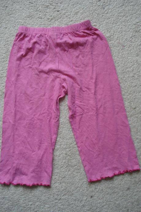 Pyžamové kalhoty, 92