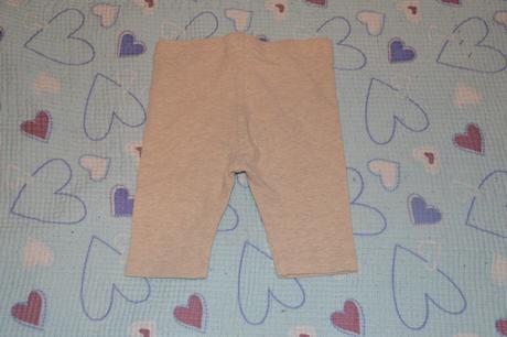 Béžové legíny, kraťasy, lupilu,80