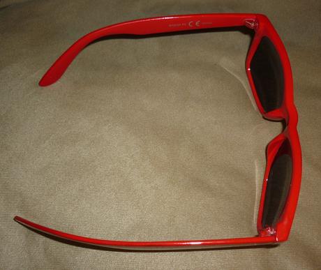 Dámské červené sluneční brýle,