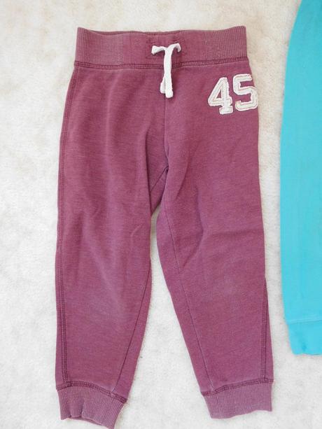 Nextové tepláky s čísly, next,104