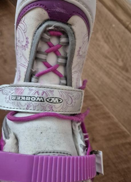 Dívčí rostoucí lední brusle worker vel. 30-33, 30