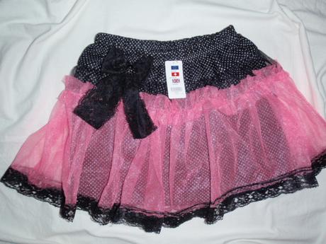 Hodně luxusní značková sukýnka, 164