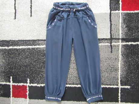 6 x tepláky pro holku zn.f & f aj. vel.122/128, f&f,122