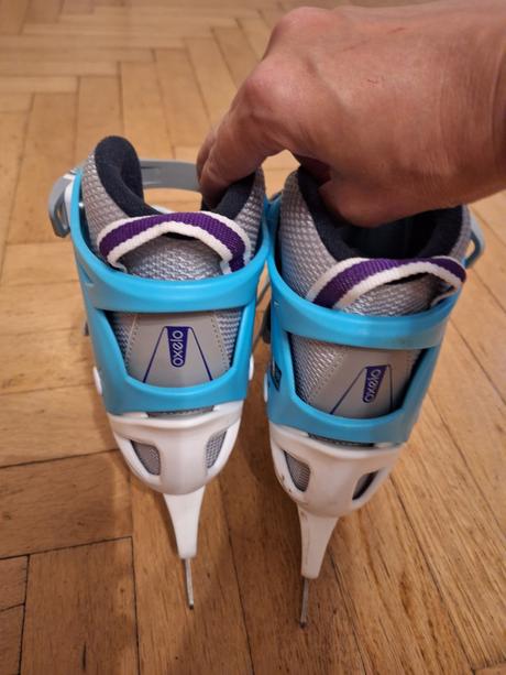 Lední brusle vel. 35 - 38, 38