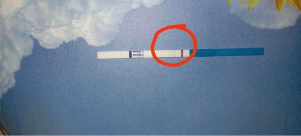 Je to vadný test nebo začátek těhotenství?