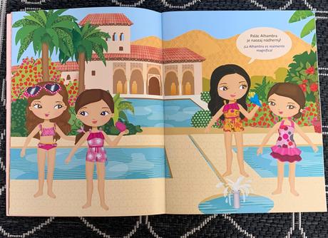 Sada s nálepkovými knižkami, zošitkami a bábikami,