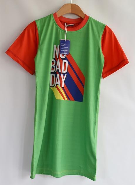 Šaty vel. 9 - 10 let, 140