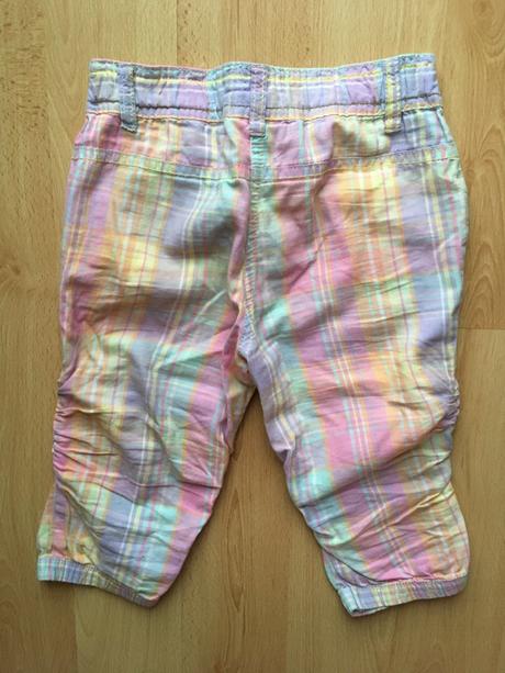 Tenké plátěné 3/4 kalhoty, okay,104