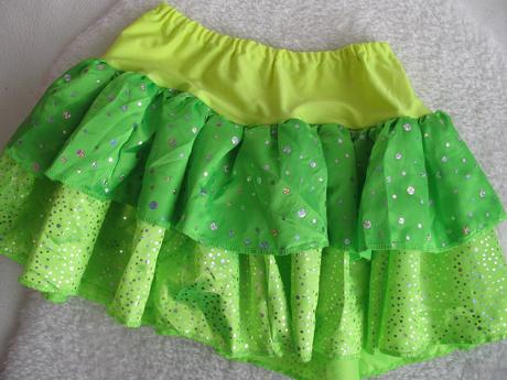 Krásná saténová žluto zelená sukně s flitry, 116