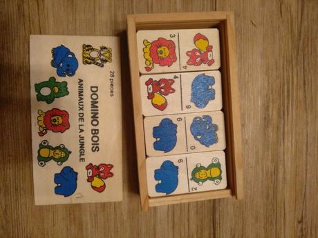 Dřevěné domino,