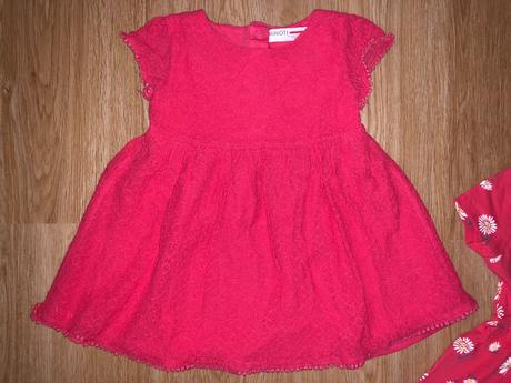 Dívčí šaty, minoti,92