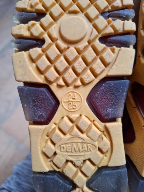 Gumáky  / holínky vel 24/25, demar,24