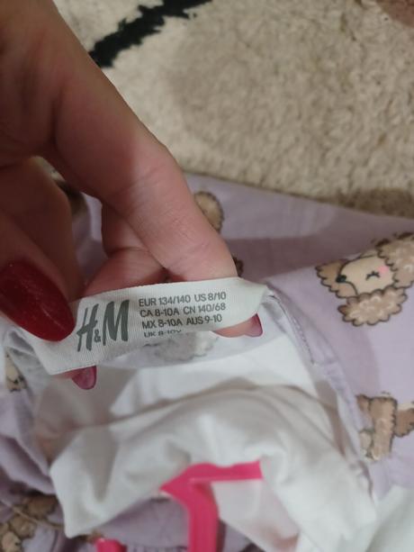 Šaty s pudlíky + bílý rolák, h&m,140