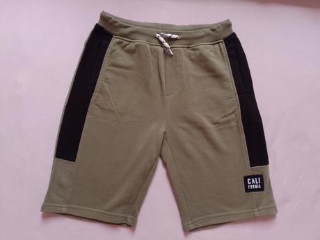 Kraťasy, pepperts,158