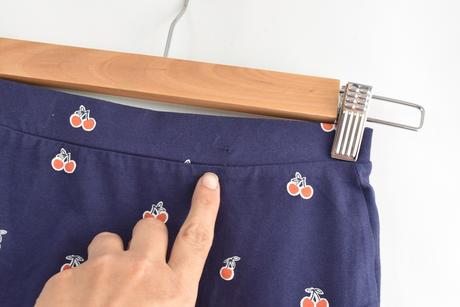 Sukně vel. 8 - 9 let, george,134