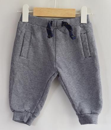 Tepláky vel. 3 - 6 m, m&co,68